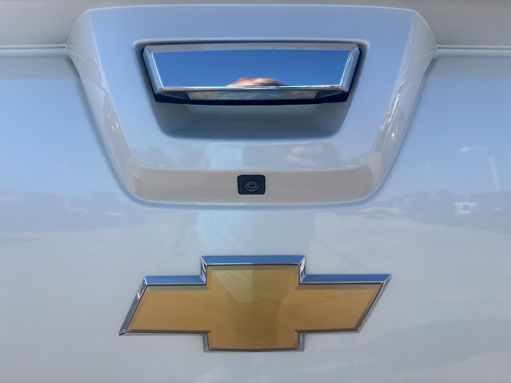 Used 2013 Chevrolet Avalanche LTZ AWD/4WD image 14