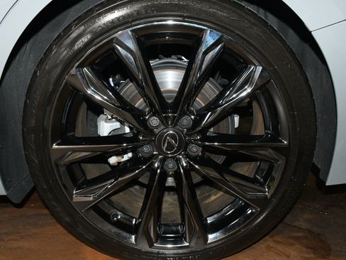 Used 2024 Lexus IS 350 F Sport RWD image 68