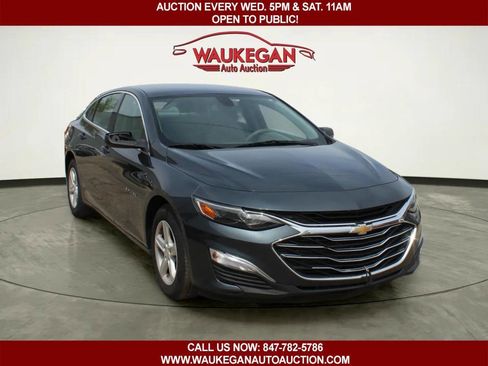 Used 2020 Chevrolet Malibu LS FWD image 3