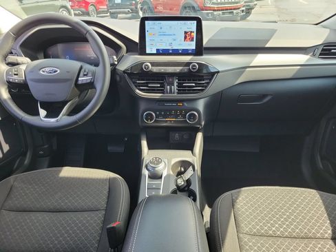 Certified 2024 Ford Escape Active FWD image 11