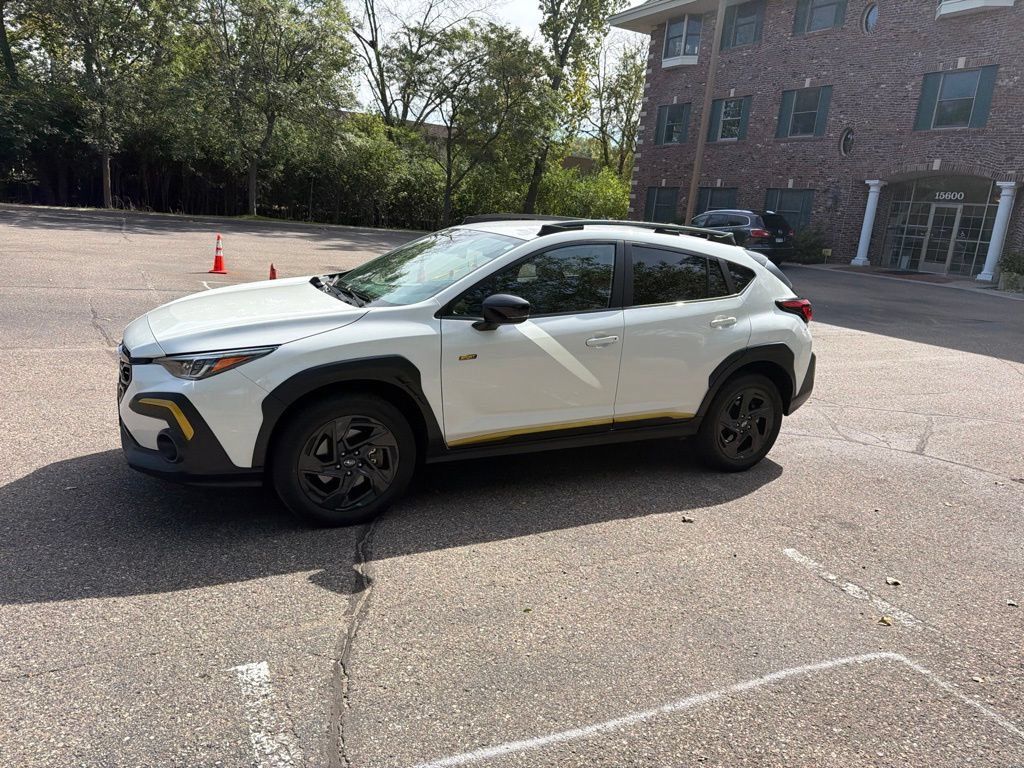 Used 2024 Subaru Crosstrek 2.5i Sport AWD/4WD image 3