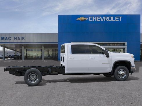 New 2026 Chevrolet Silverado 3500 W/T w/ WT Convenience Package AWD/4WD image 5