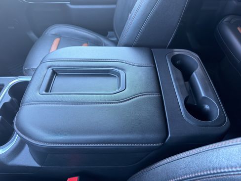 Used 2020 GMC Sierra 1500 AT4 w/ AT4 Premium Package AWD/4WD image 13