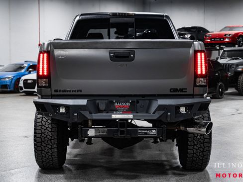 Used 2011 GMC Sierra 3500 Denali image 4