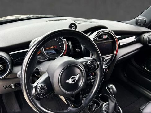 Used 2015 MINI Cooper S FWD image 3