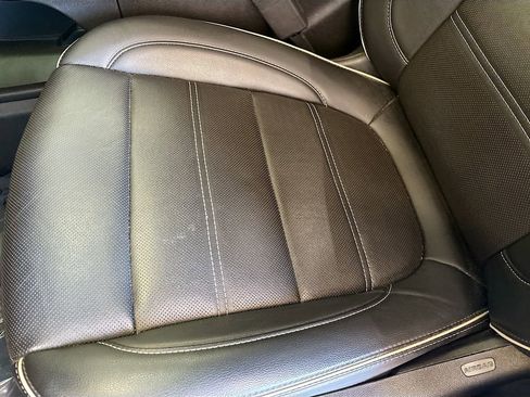 Used 2023 GMC Acadia Denali w/ Denali Ultimate Package image 20