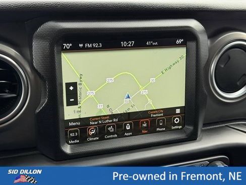 Used 2021 Jeep Wrangler Unlimited Rubicon 4xe w/ Cold Weather Group AWD/4WD image 12