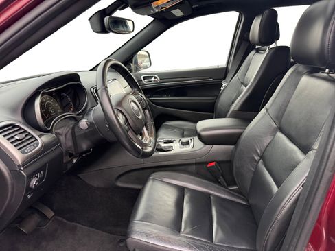 Used 2022 Jeep Grand Cherokee Limited image 9