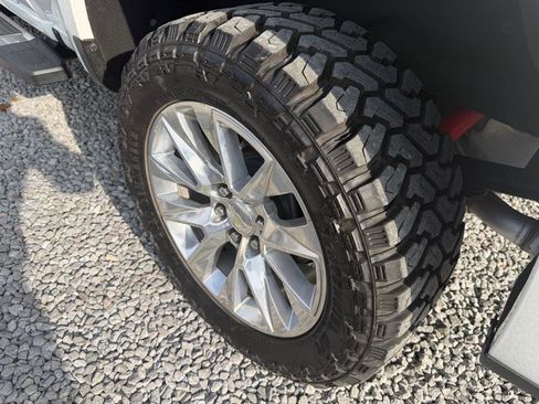 Used 2019 Chevrolet Silverado 1500 LTZ w/ LTZ Premium Package image 14