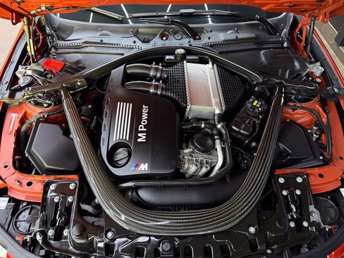 Used 2015 BMW M4 Coupe RWD image 28