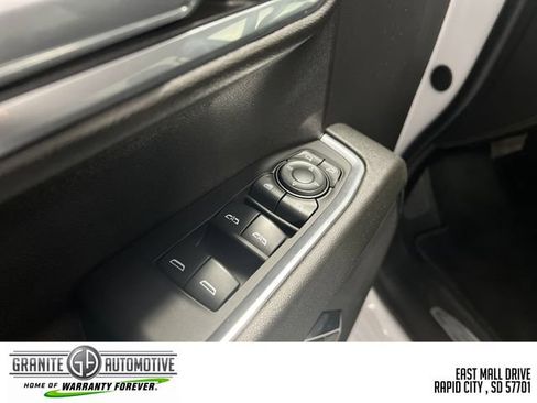 Used 2024 GMC Sierra 1500 SLT AWD/4WD image 11