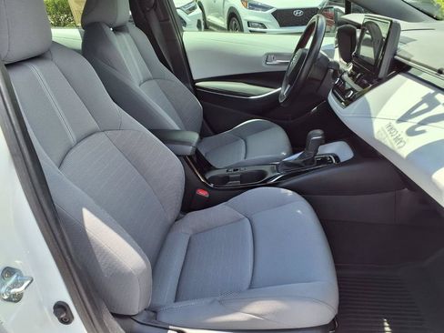 Used 2024 Toyota Corolla SE FWD image 13