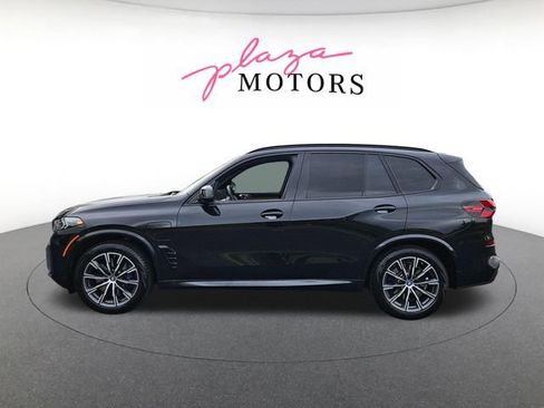 Certified 2025 BMW X5 xDrive50e w/ Executive Package AWD/4WD image 8