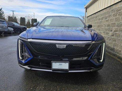 Certified 2025 Cadillac Lyriq Sport image 12