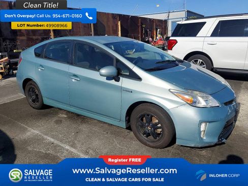 Used 2015 Toyota Prius Two image 5
