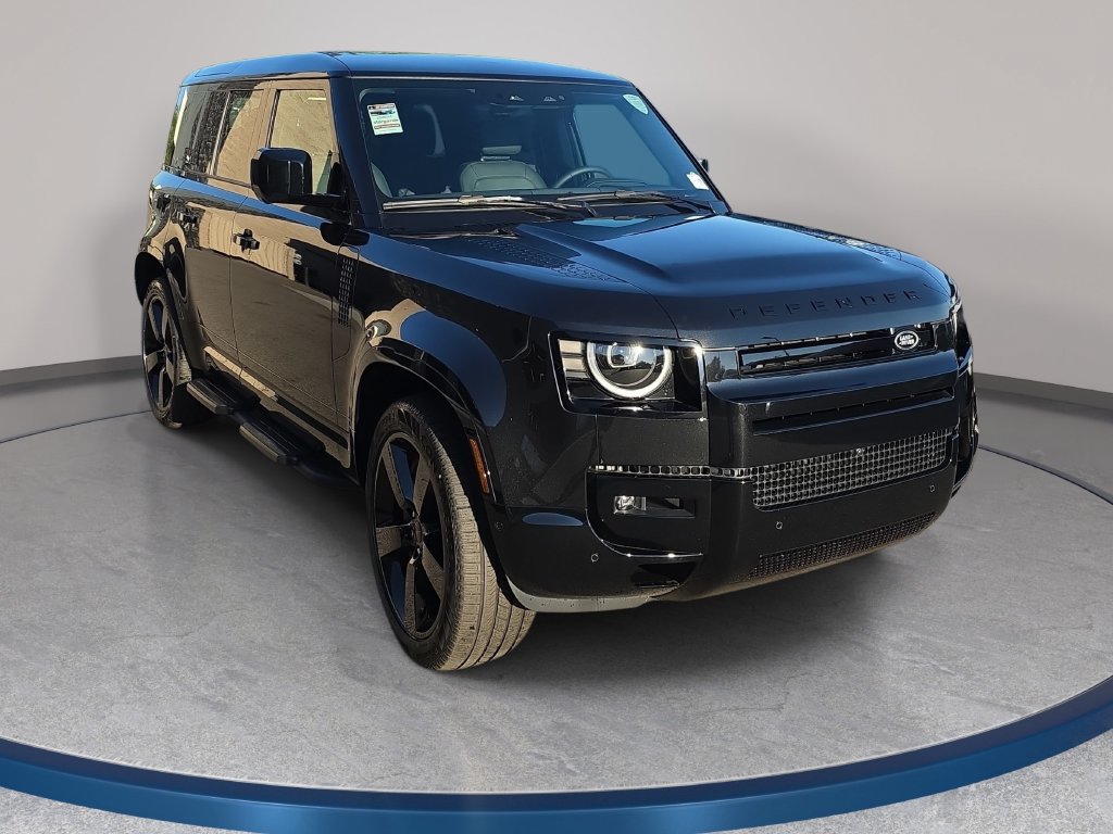 New 2026 Land Rover Defender 110 X-Dynamic SE AWD/4WD image 3