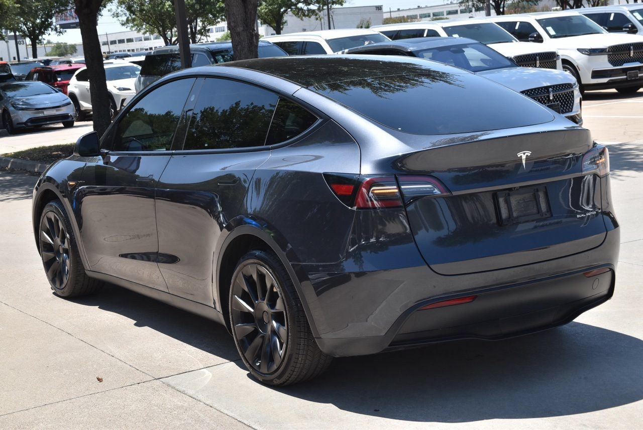 Used 2025 Tesla Model Y Long Range AWD/4WD image 10