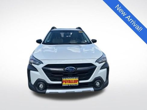 Used 2023 Subaru Outback Limited image 2