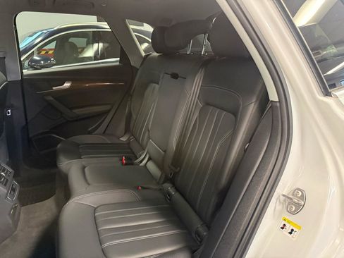 Used 2023 Audi Q5 2.0T Premium Plus w/ Premium Plus Package AWD/4WD image 33