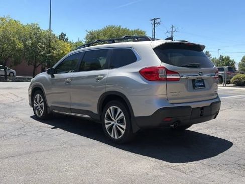 Used 2019 Subaru Ascent Limited w/ Popular Package #3 AWD/4WD image 3