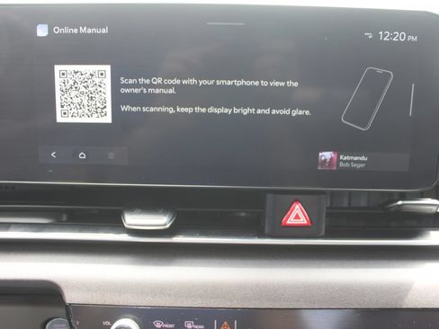 Used 2025 Kia Carnival EX FWD image 56