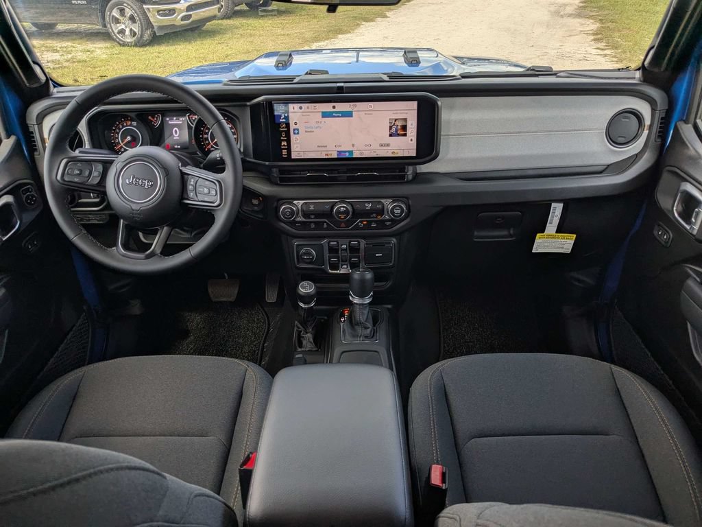 New 2026 Jeep Gladiator Sport AWD/4WD image 15