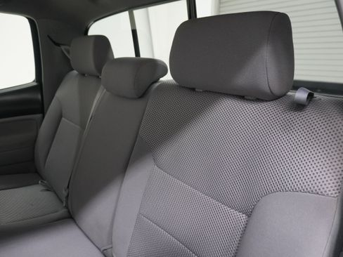 Used 2009 Toyota Tacoma PreRunner RWD image 9