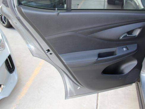 Used 2026 Buick Envista Sport Touring w/ Convenience I Package FWD image 21