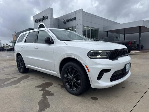 Used 2025 Dodge Durango GT AWD/4WD image 1