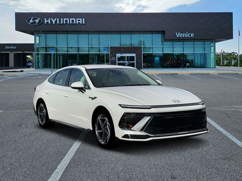 New 2026 Hyundai Sonata SEL FWD image 11