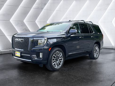 Used 2023 GMC Yukon Denali Ultimate w/ LPO, Floor Liner Package AWD/4WD image 18