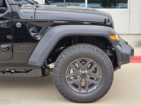 New 2026 Jeep Wrangler Unlimited Sport AWD/4WD image 6