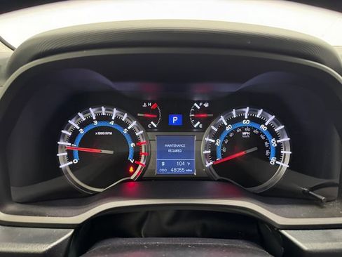 Used 2017 Toyota 4Runner Limited RWD image 2