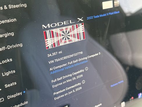 Used 2022 Tesla Model X Plaid AWD/4WD image 4
