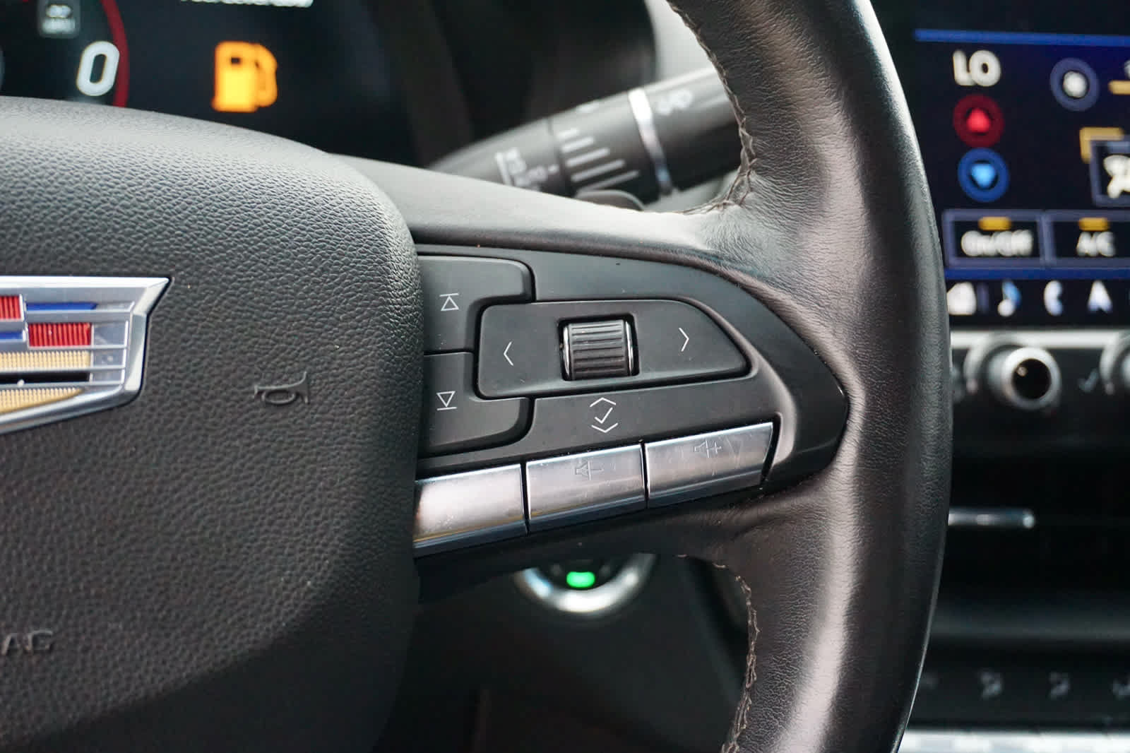 Used 2023 Cadillac CT4 Premium Luxury RWD image 21