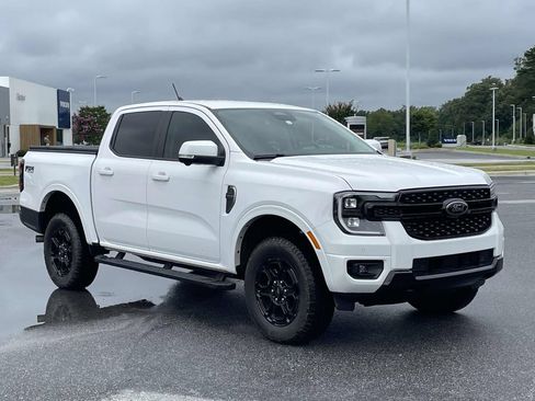 Used 2025 Ford Ranger Lariat w/ FX4 Off-Road Package AWD/4WD image 1