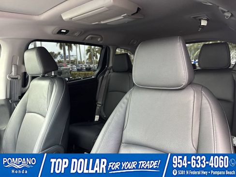 Used 2024 Honda Odyssey Touring image 43