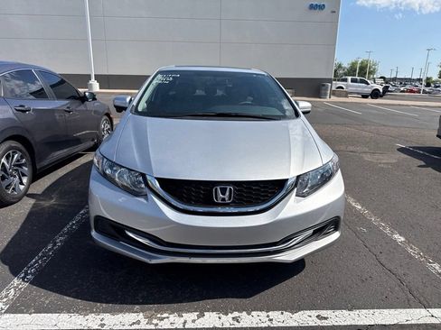 Used 2015 Honda Civic EX image 2