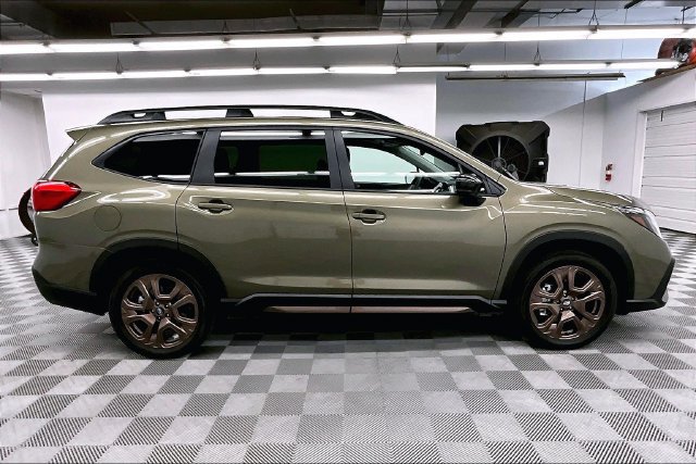 Used 2025 Subaru Ascent Bronze Edition AWD/4WD image 15