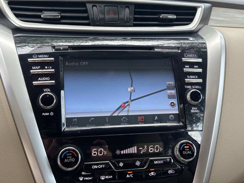 Used 2016 Nissan Murano Platinum w/ Platinum Technology Package FWD image 20
