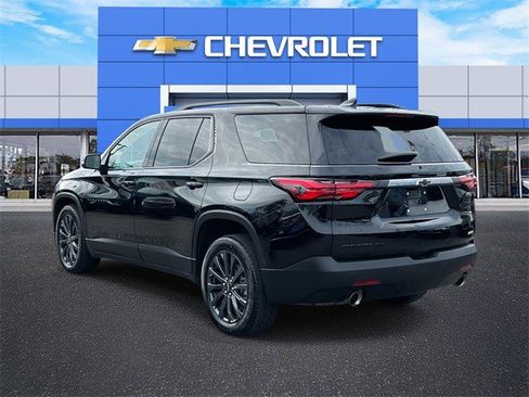 Certified 2023 Chevrolet Traverse RS image 6