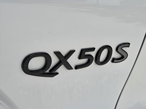 Used 2023 INFINITI QX50 Sport FWD image 42