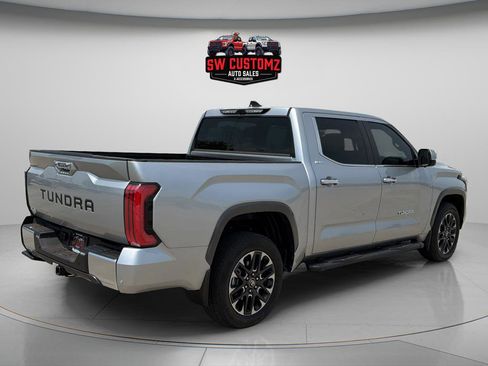 Used 2025 Toyota Tundra Limited AWD/4WD image 5