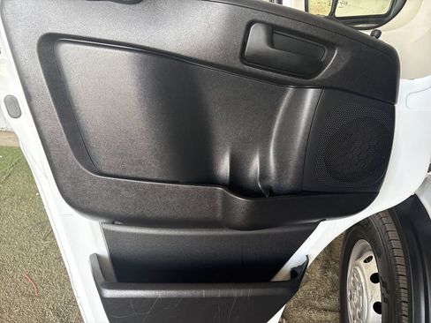 Used 2019 RAM ProMaster 2500 FWD image 11