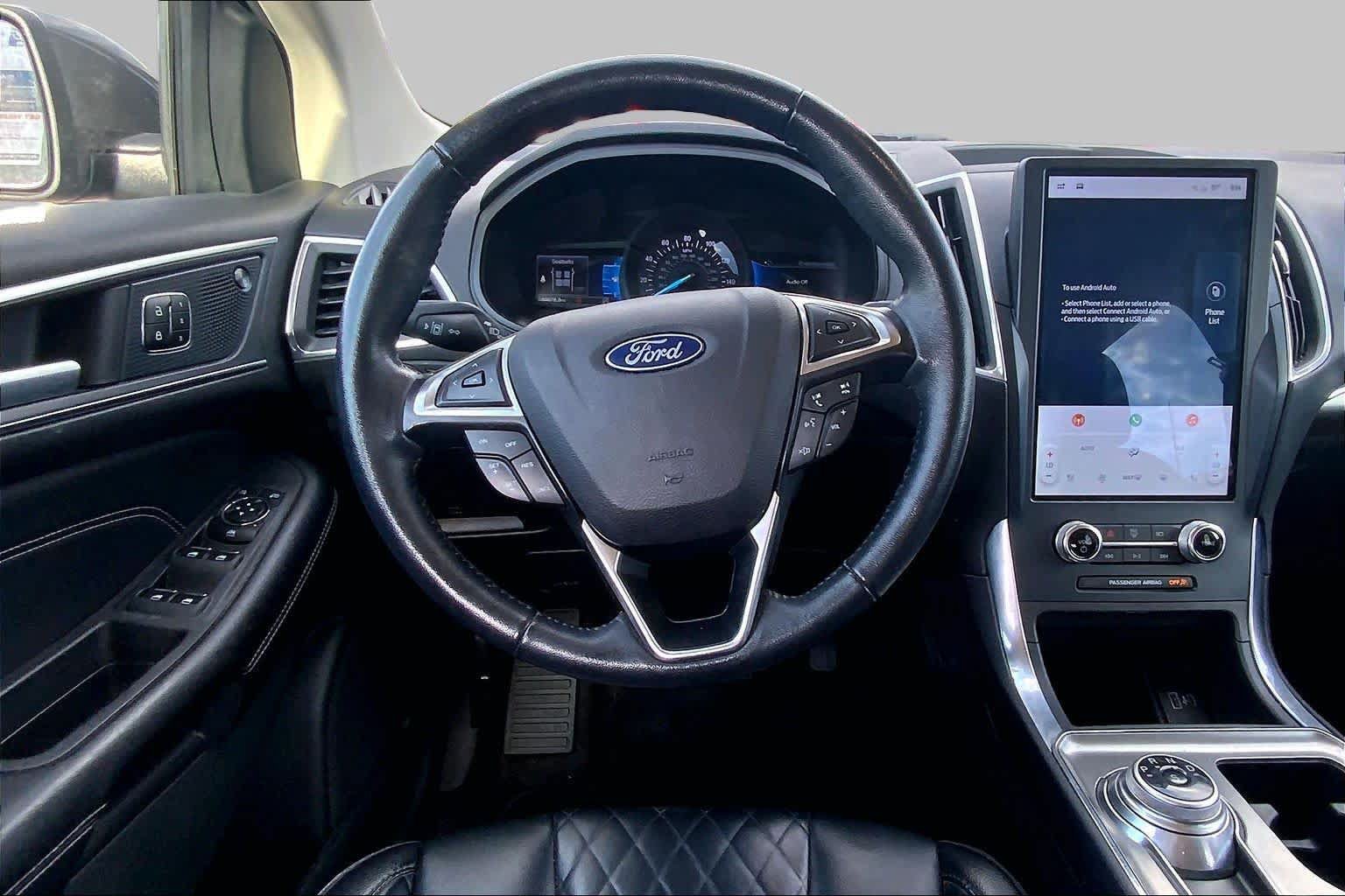 Used 2023 Ford Edge Titanium AWD/4WD image 6