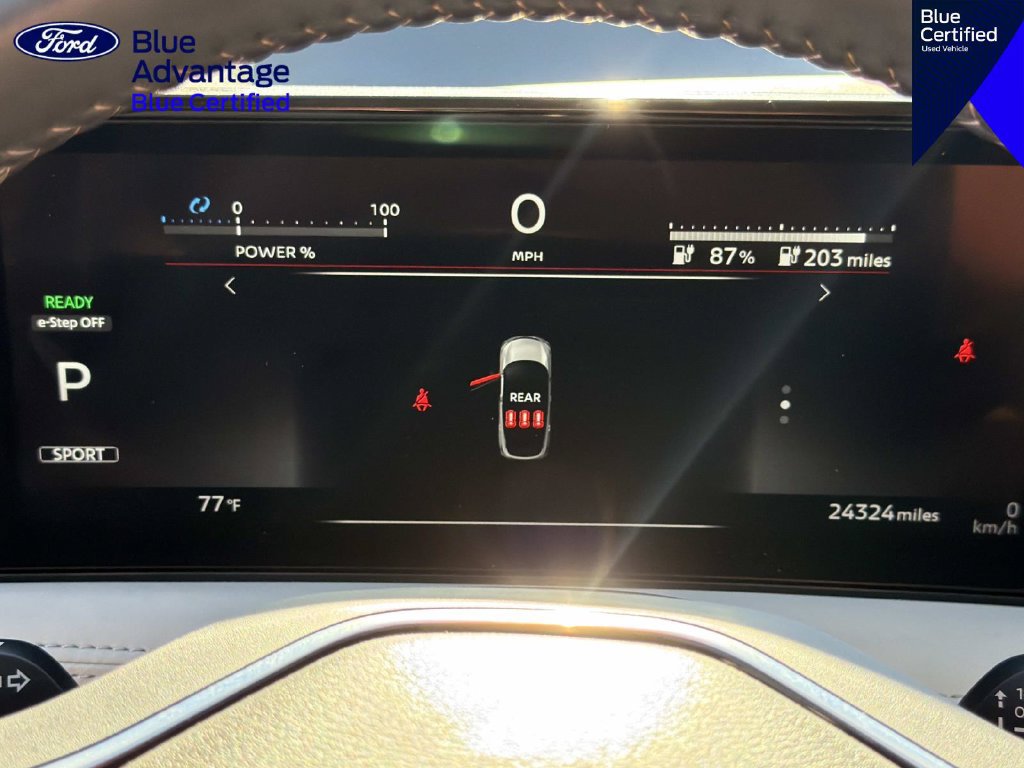 Used 2024 Nissan Ariya FWD image 23