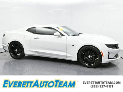 Used 2020 Chevrolet Camaro LT w/ RS Package image 1