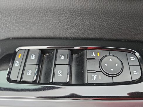 Certified 2023 Nissan Pathfinder SL AWD/4WD image 29