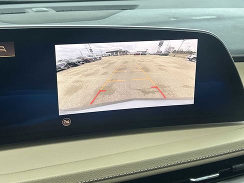 Certified 2024 Cadillac XT4 Luxury w/ Cold Weather Package image 14