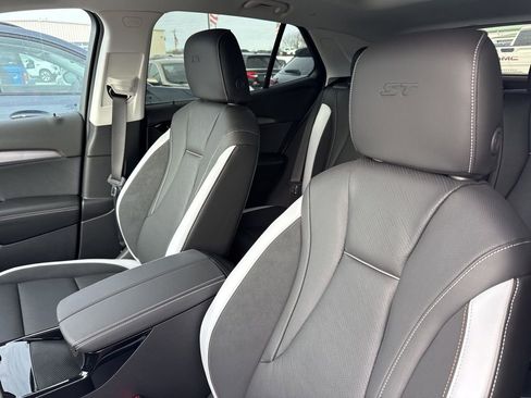 New 2026 Buick Envision Sport Touring AWD/4WD image 17